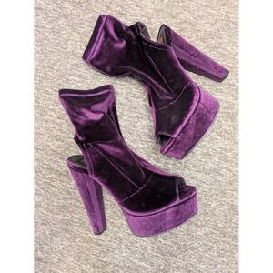 RRH Purple Velvet Booties Peep Toe Chunky Heel Womens 6.5